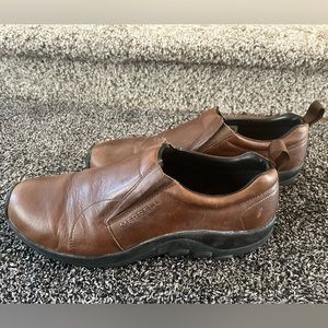 Men’s Merrell dressy/casual slip ons